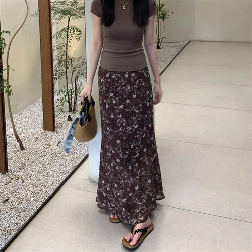 鱼尾半身裙长版女夏薄款大尺码胖mm宽松显瘦M碎花裙子短袖T恤两件