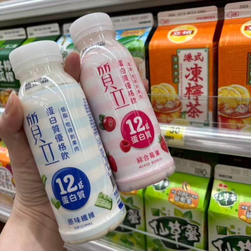 台湾采购711低脂蛋白质原味综合优格饮比菲多好朋友苹果香蕉牛乳