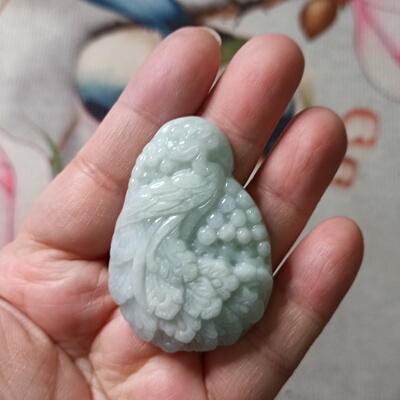 天然翡翠吊坠仿古牌雕刻凤凰牌