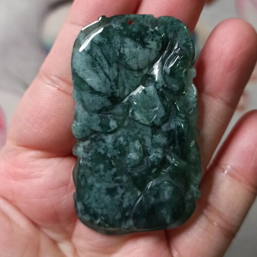 翡翠危料蓝水飘花荷叶鱼年年有余