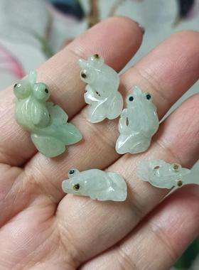 394缅甸天然翡翠吊坠特色小鱼卡18X10mm左右微瑕一组满48元包邮