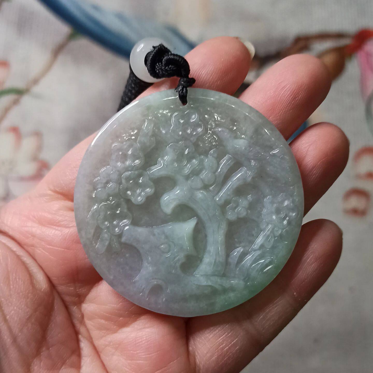 132天然翡翠吊坠雕刻花牌喜上眉梢挂件花牌卡52mm左右满48元包邮