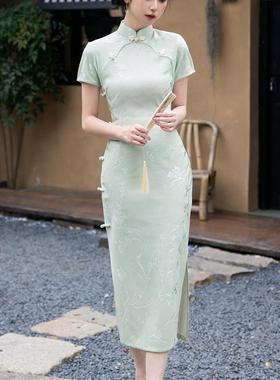 高货速发新中式汝韵丨年轻款绝美牛奶丝淑女范绿色旗袍秋