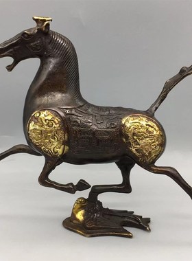 纯铜马摆件招财马到成功复古怀旧生肖马踏飞燕客厅办公装饰工艺品