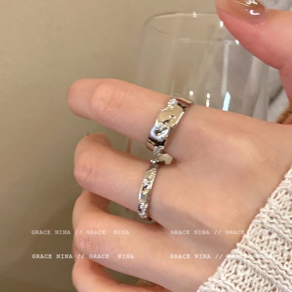 ins冷淡风银色素圈锆石戒指女小众设计情侣对戒时尚个性食指戒潮