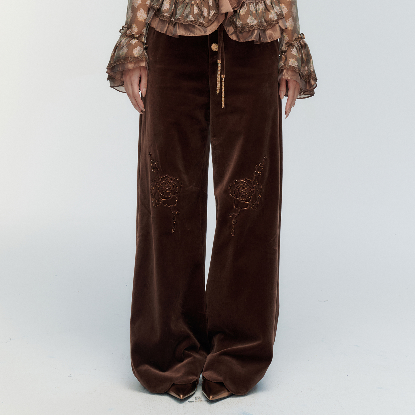 ORA GENESIS2025年冬季新品时尚丝绒刺绣长裤