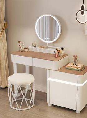 实木奶油风梳妆台卧室现代简约2024新款轻奢化妆桌斗柜收纳柜一体