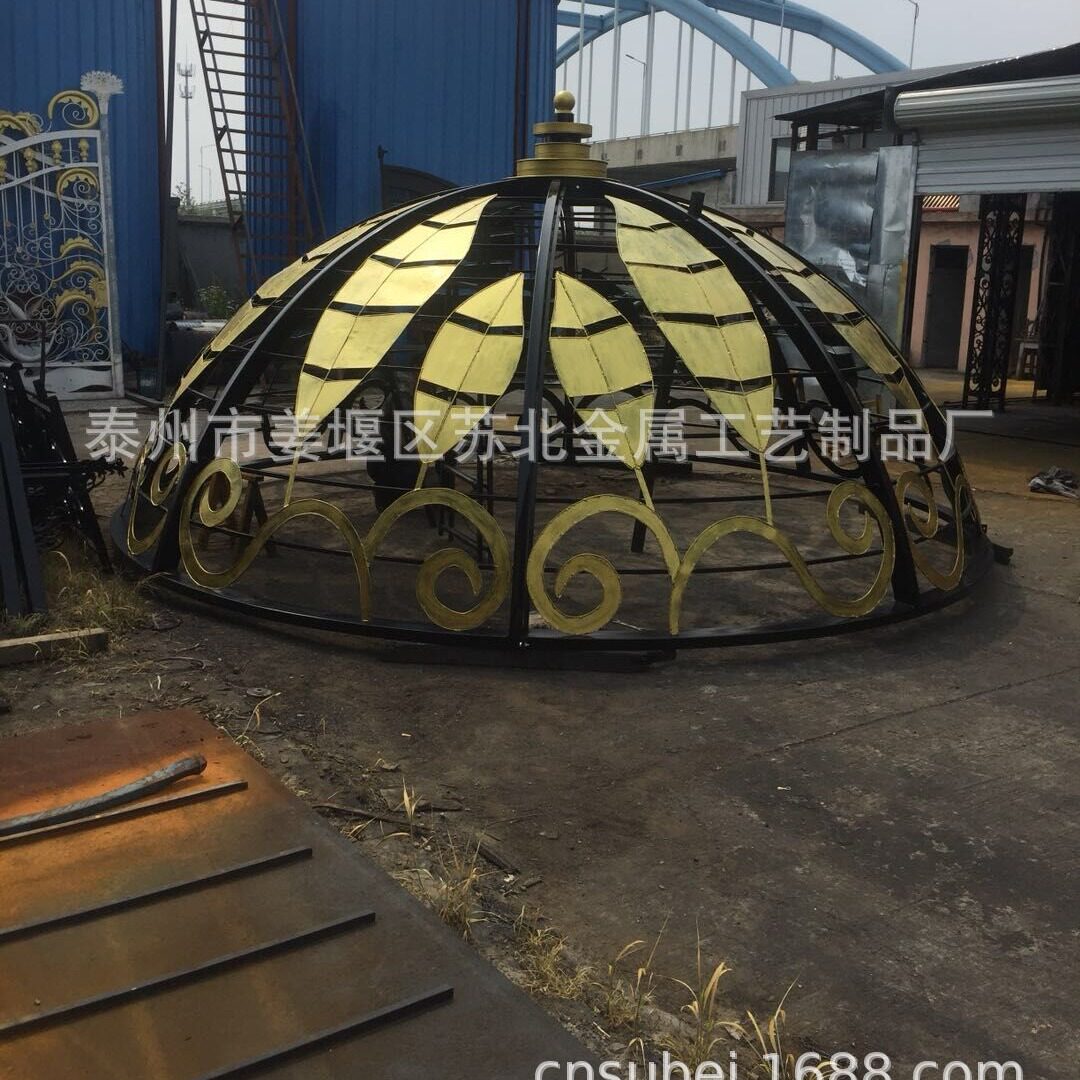 欧式镂空铁艺花园凉亭 园林金属造型穹顶 仿铜廊架树叶款圆顶