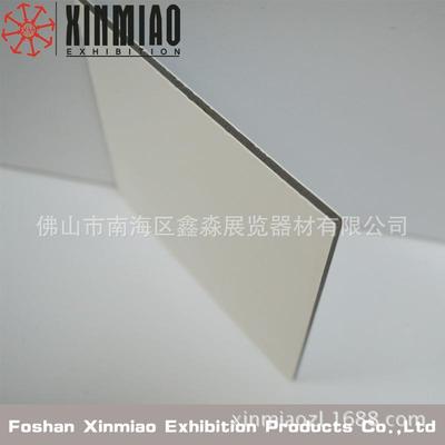 鑫淼PE广告木塑板防水不变形塑料展板环保太空展板室外可用