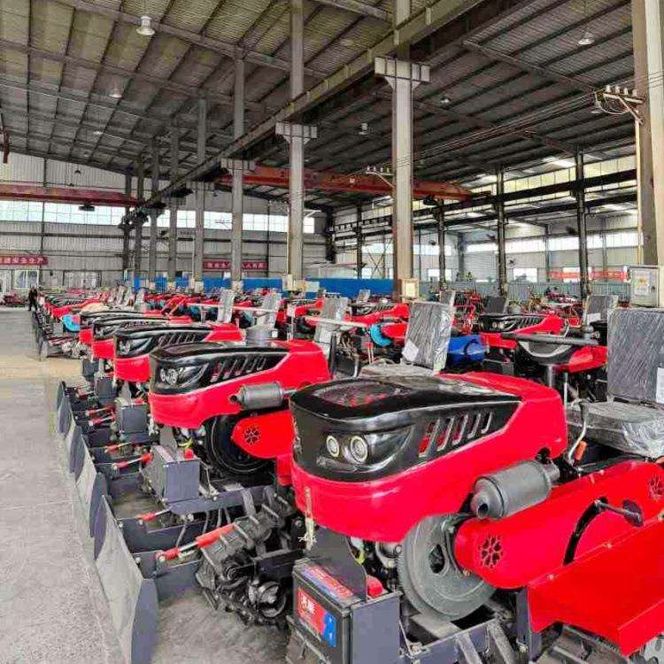 新款水旱两用履带式微耕机25马力田园管理开沟机果园旋耕机