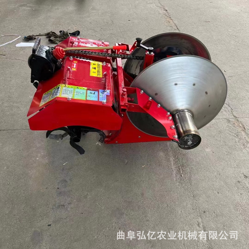手扶草莓起垄机大棚开沟筑埂机不锈钢压土盘葱姜种植培土打埂机