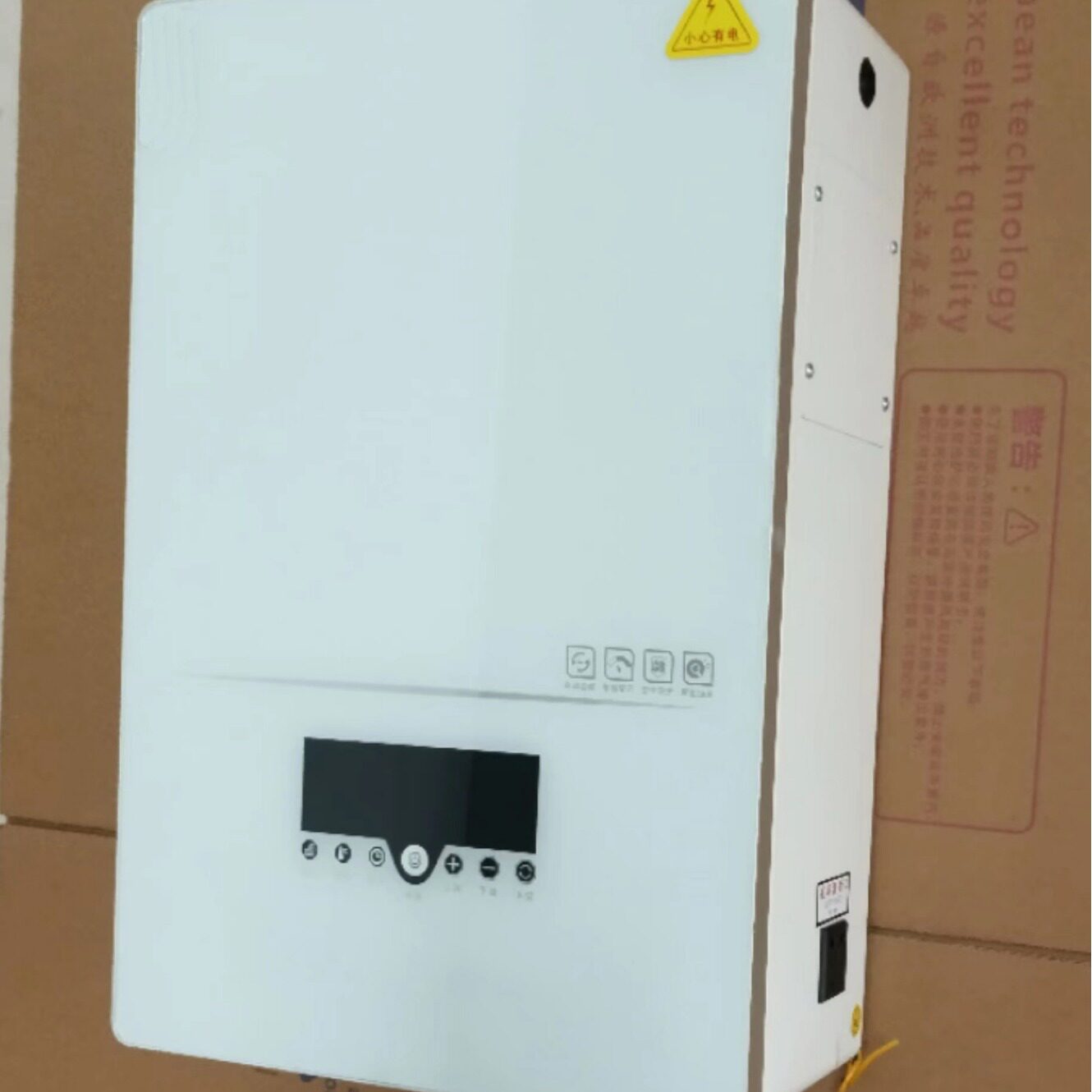 匠奥20KW三相电采暖锅炉内置泵封闭电壁挂炉供地暖暖气片200平