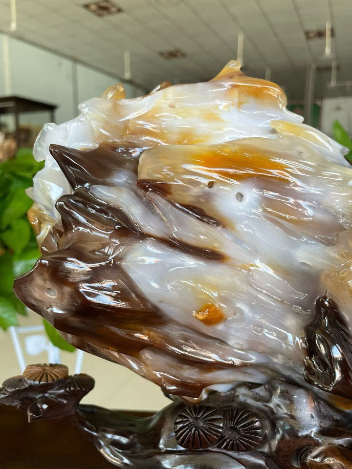 缅甸树化玉奇石风水摆件