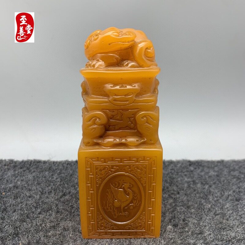 仿古寿山石田黄石四牛头玉玺摆件