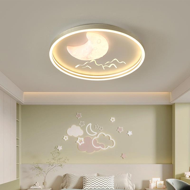 奶油风温馨可爱卧室灯月亮星星创意个性动物儿童房间现代吸顶灯具