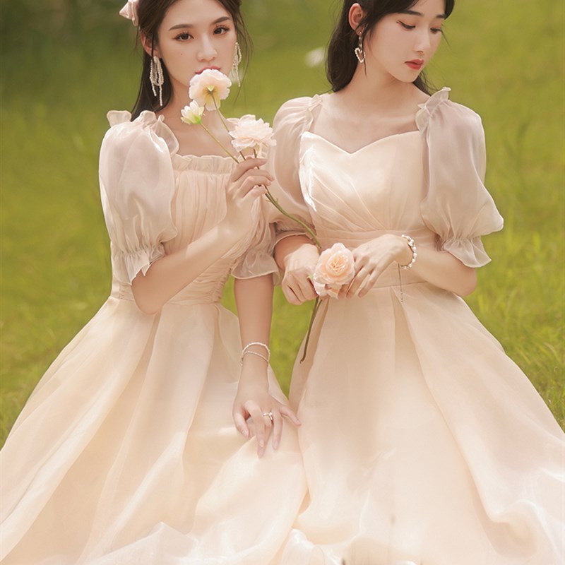 香槟色伴娘服仙气质2021新款秋季长款显瘦姐妹团礼服裙女简约大气