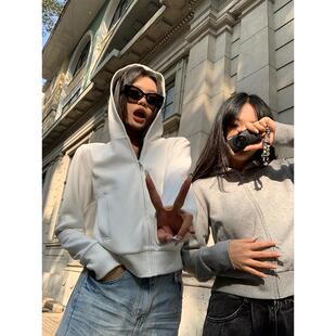 高货白色连帽短款卫衣外套女早秋秋季灰色拉链修身2025新款开