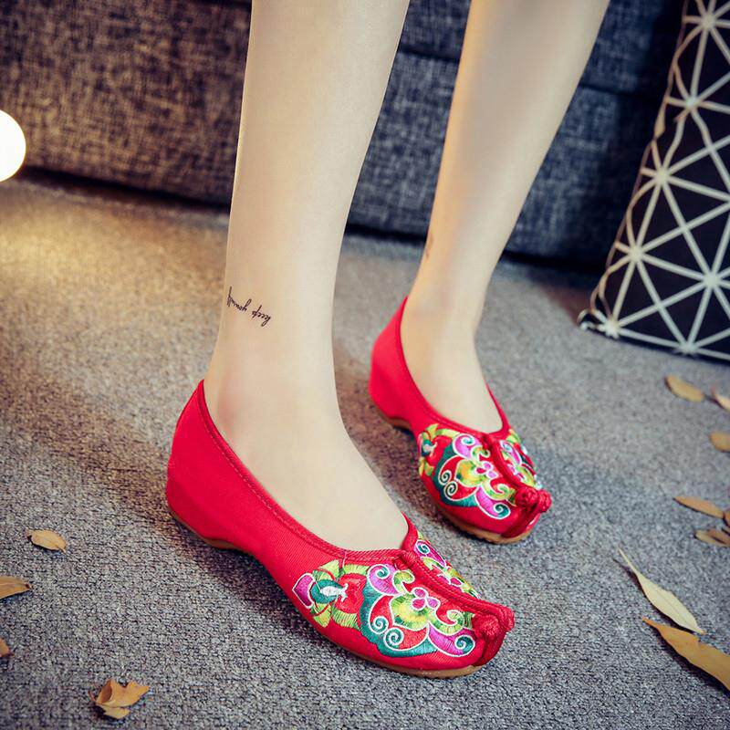 高货包邮新款中国风舞蹈民族风特色绣花鞋内增高坡跟女