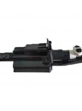 适用福特林肯15-18MKX清洗器大灯喷水嘴FA1Z13L015B FA1Z13L014C