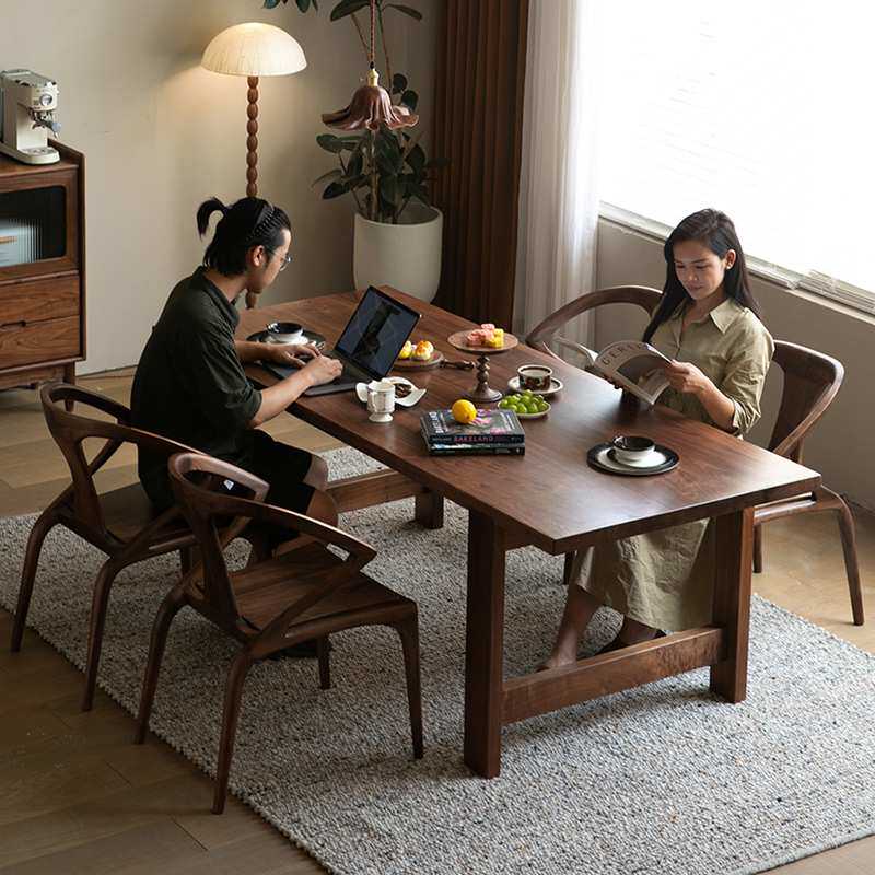 北美全实木餐桌家用客厅长方形饭桌创意西餐厅酒店黑胡桃木餐桌