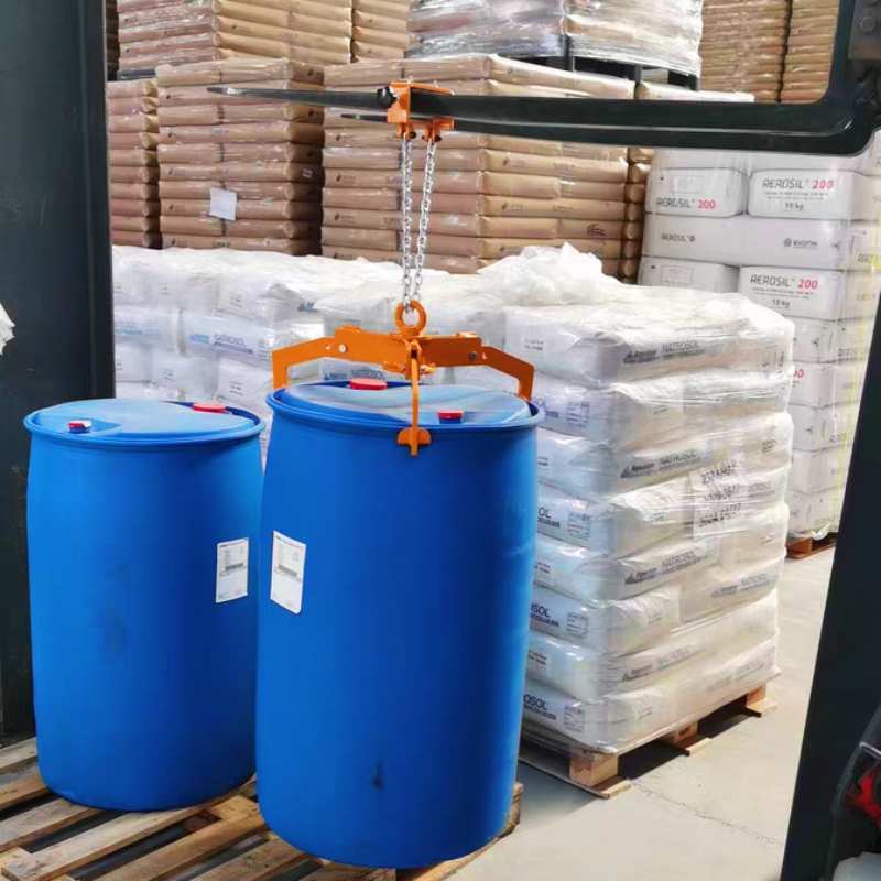 新款多功能油桶吊钳叉车油桶夹吊钩吊具大铁桶塑料桶吊装工具