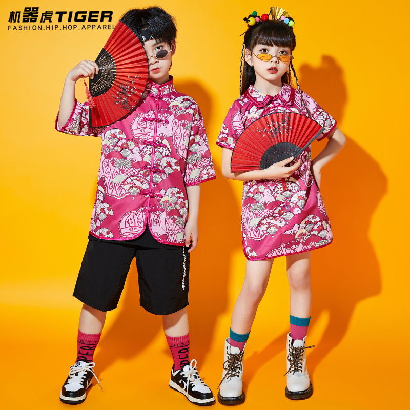 六一儿童演出服幼儿园啦啦操服装男童汉服小学生团体表演合唱服装