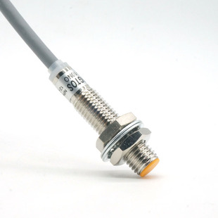 M8霍尔接近开关三线NPN 20N1 PNP磁铁双向磁性感应开关传感器C8