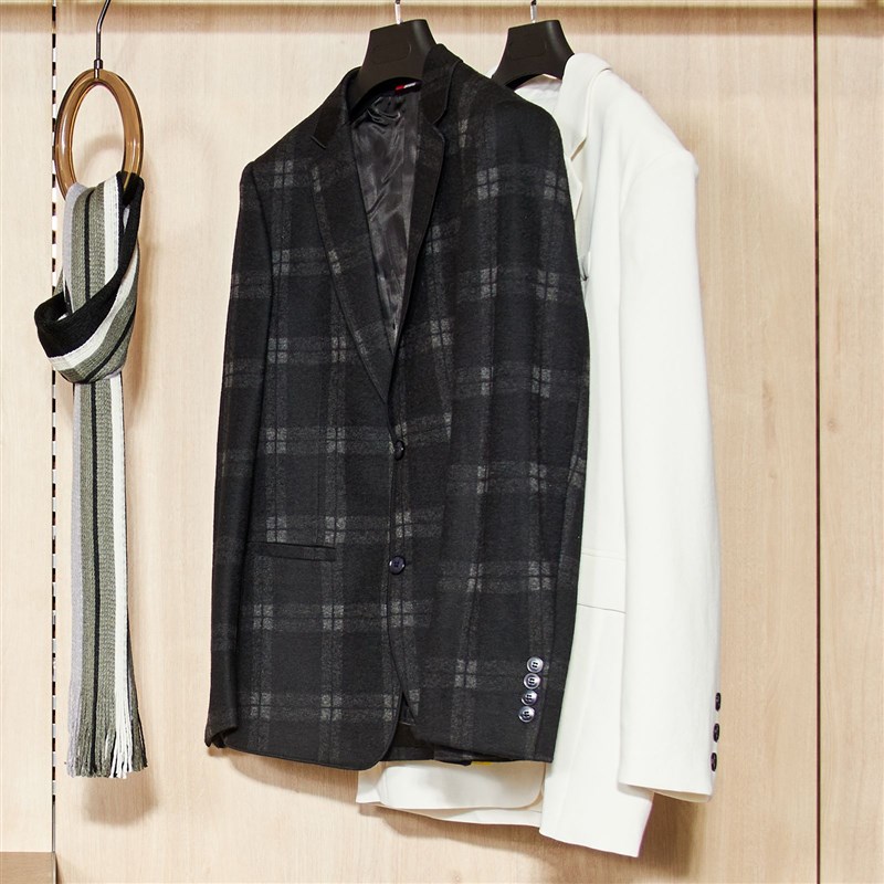 MOON慕空间样板房衣帽间男士西装外套摆件展厅软装饰品摆设道具