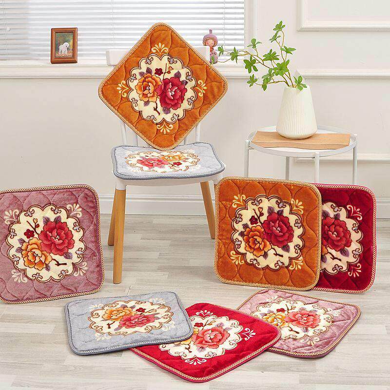 冬季毛绒防滑坐垫加厚绒家用餐桌椅子垫学生保暖坐垫饭店各种坐垫