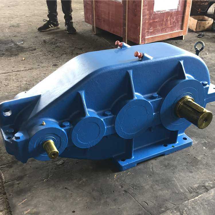 渐开线减速机 ZSC600-59-II立式圆柱齿轮减速器及配件