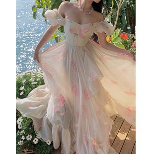 茶歇法式 仙女 碎花连衣i裙女春装 2023年甜美温柔风气质方领泡泡袖