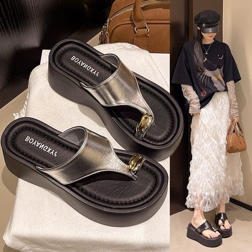 小个子厚底松糕套趾拖鞋女夏外穿202F5新款配裙子增高沙滩人字拖