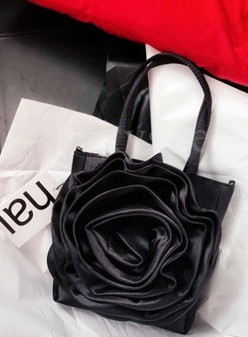 复古小众设计丝绸缎面玫瑰花朵淑女时尚手拎迷你手提hai小方包女