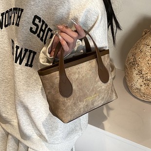 小众高级质感小包包女2024新款 潮百H搭单肩斜挎包复古手提水桶包