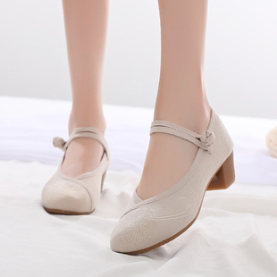 百搭汉服鞋子女古风搭配旗袍的鞋复古中国风高跟绣U花布鞋中跟单