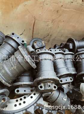 供应CLG925D挖掘机挖斗左右侧齿72A0302 72A0303 柴油泵 挖斗