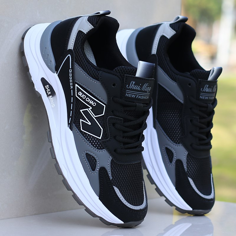 男鞋夏季镂空透气洞洞网鞋青少年百搭休闲软底防滑跑步鞋防臭凉鞋