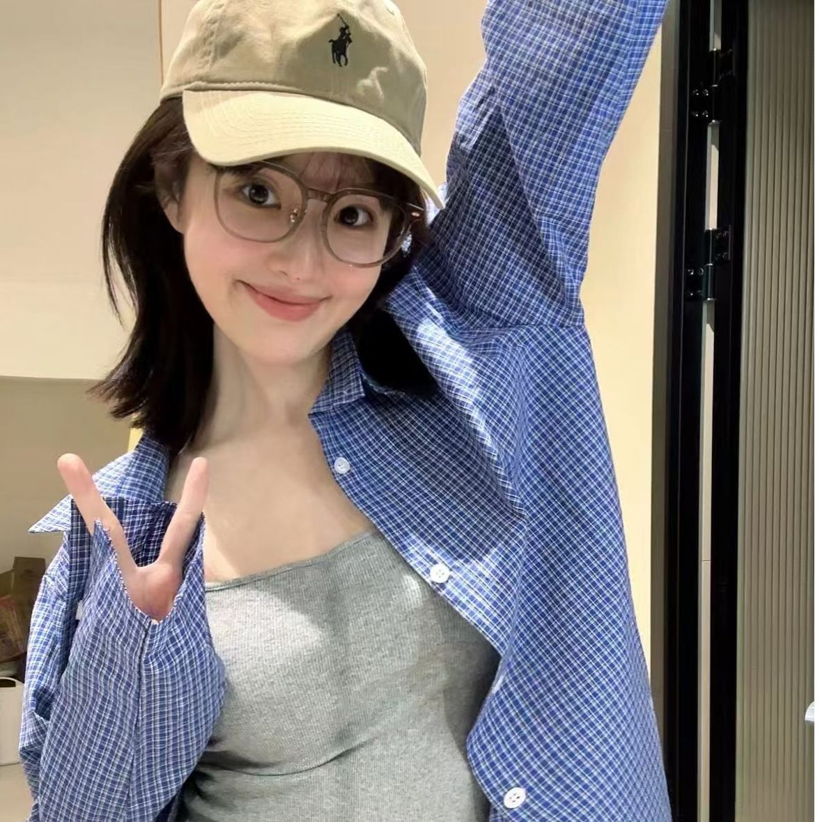 韩系蓝色格子衬衫外套女早秋穿搭2025新款学院风宽松叠穿打底上衣