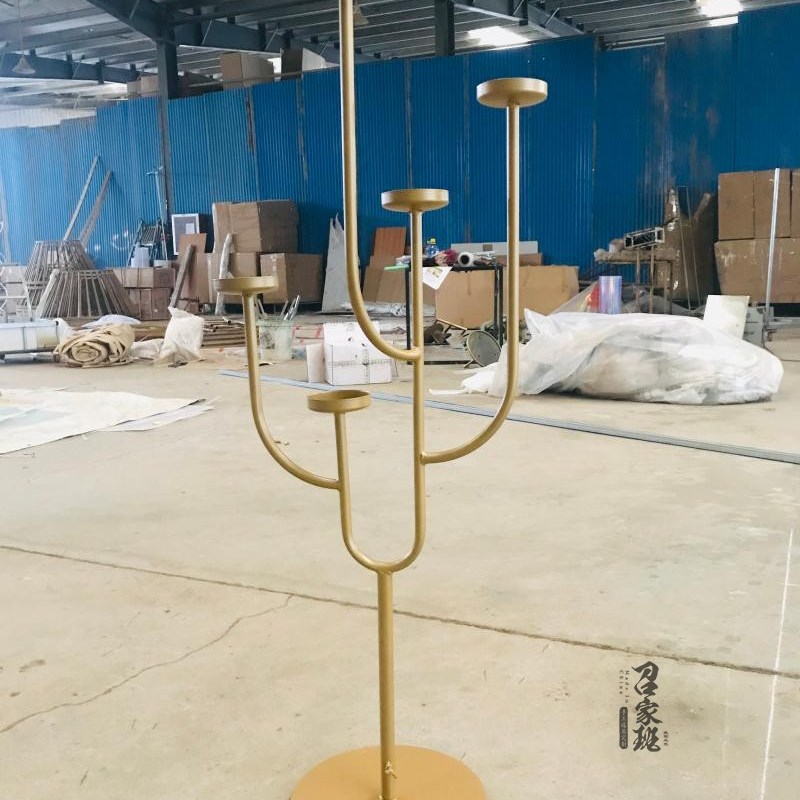 婚庆道具2020新款婚庆中式路引铁艺架子婚礼烛台路引婚庆路引