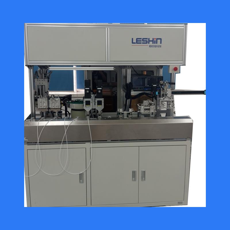 LX-440PTYPE-C对TYPE-C自动包胶纸机装铆铁壳机,包胶铆压铁壳机