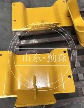 D65EX-15推土机配件   各种型号齐全  护板  14Y-30-16133