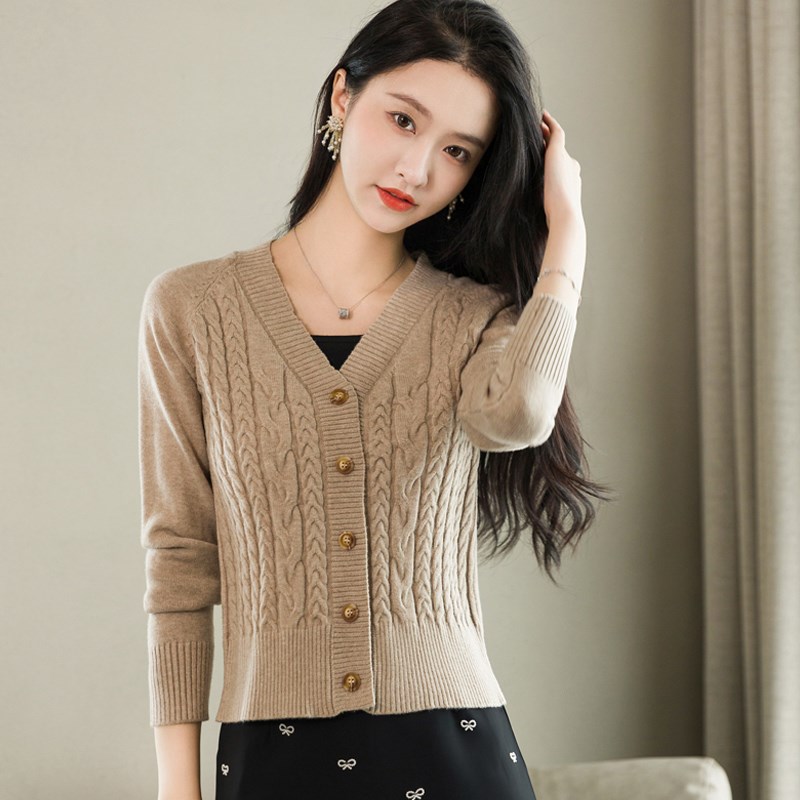 v领短款针织开衫毛衣外套女装秋冬 气质高级感加厚小个子妈妈上衣