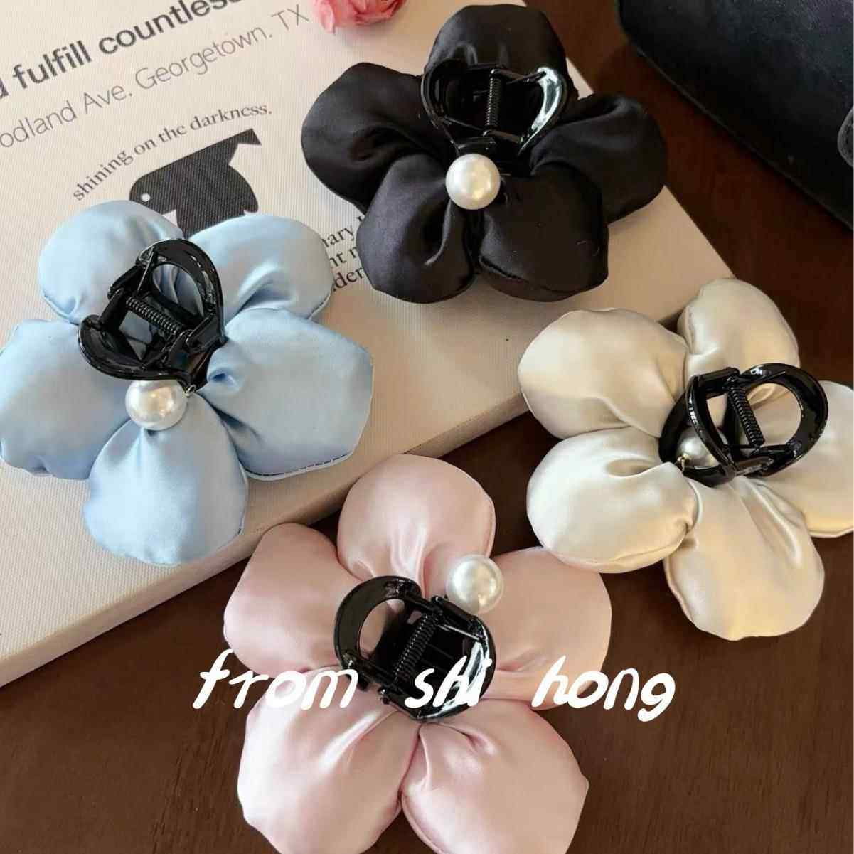 半扎发夹!黑色花朵布艺抓夹!泡芙小号刘海夹头饰新款发饰盘发器,家庭/个人清洁工具,发圈/发网,淘宝优惠券,粉丝福利购,淘宝优惠卷