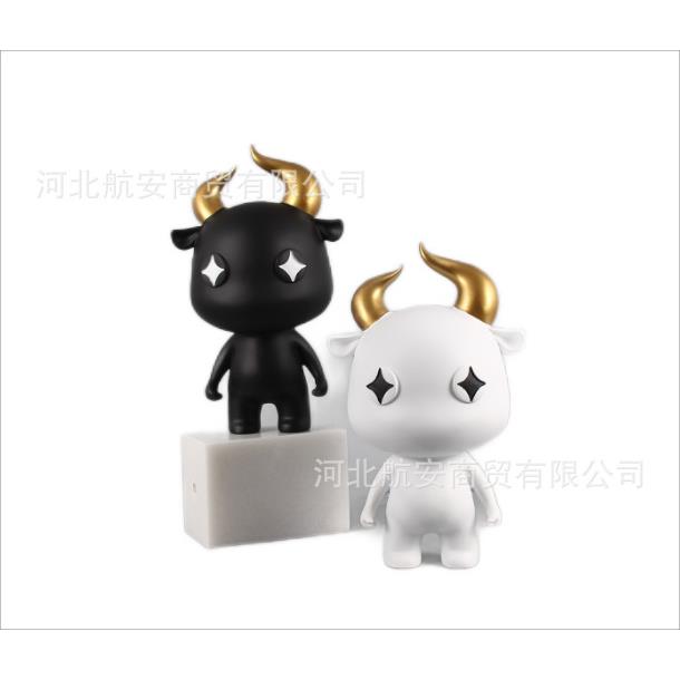 现代简约创意树脂卡通牛摆件样板房售楼处儿童房桌面茶几工艺品