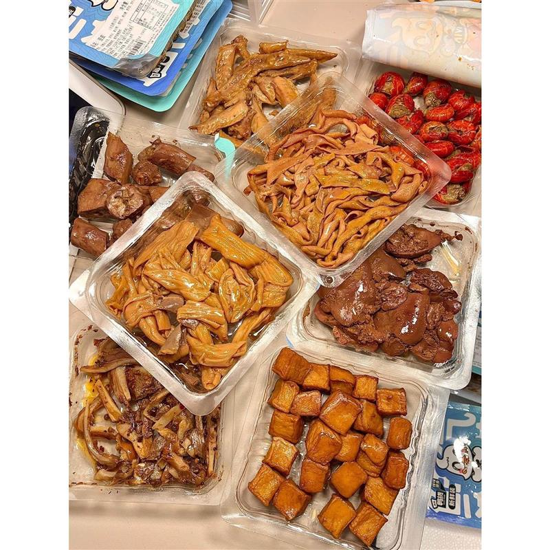 新货MK鸭货鸭脖鸭锁骨鸭肠160g香辣卤味土豆片鱼豆腐豆皮腐竹即食