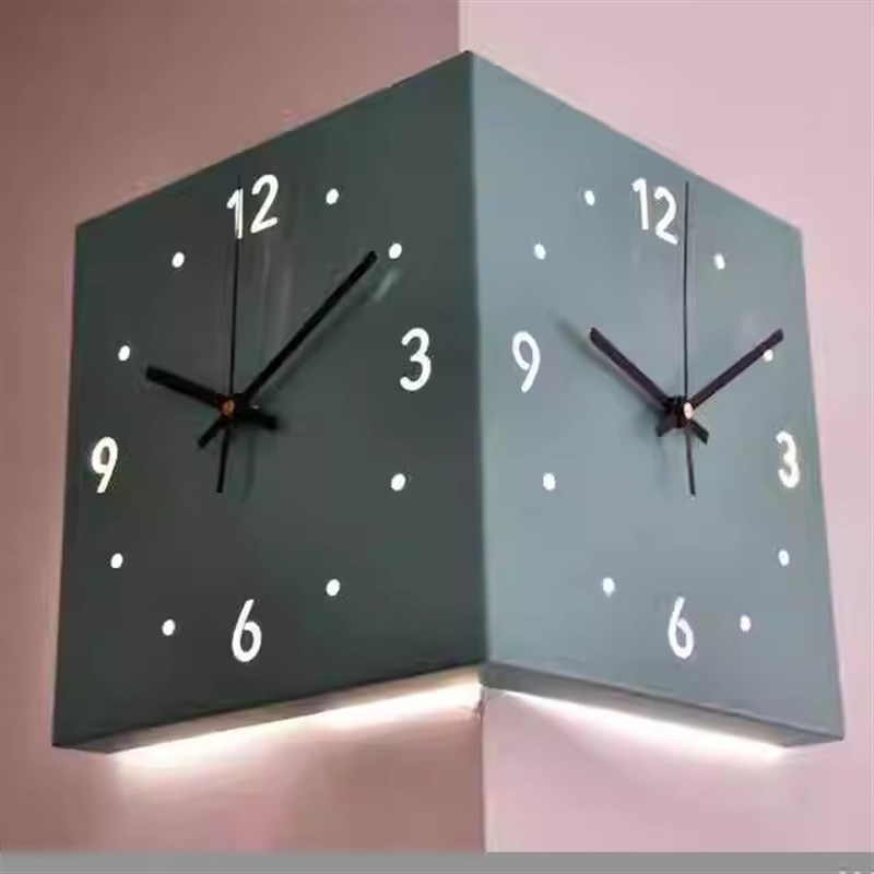 现代风格简约转角挂钟钟静音双面拐角挂钟创意时钟阳角装饰