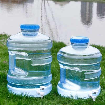 罐车载圆形塑料桶蓄水户外水桶水饮龙头储水PC带家用用食品级水瓶