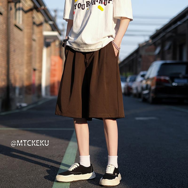 日系棕色短裤男夏季阔腿大码宽松工装中裤休闲咖色五分裤西装裤子