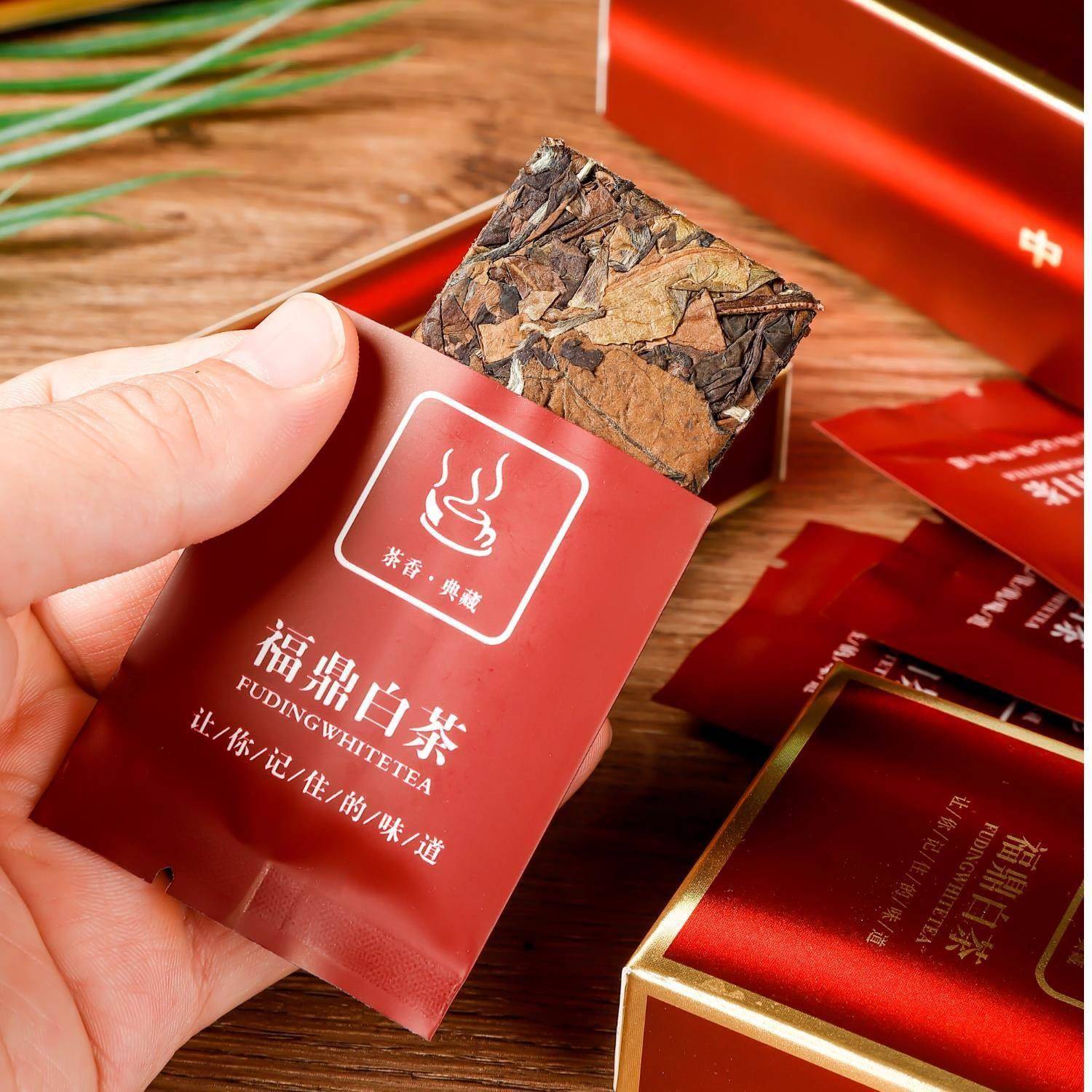福鼎白茶茶太姥山老白茶寿眉饼干小方片贡眉礼盒装茶叶枣香条装