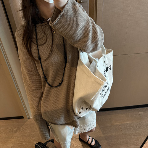 XTZ STYLE-贴身穿特别舒服慵懒时髦不挑人的一件圆领针织毛衣8352